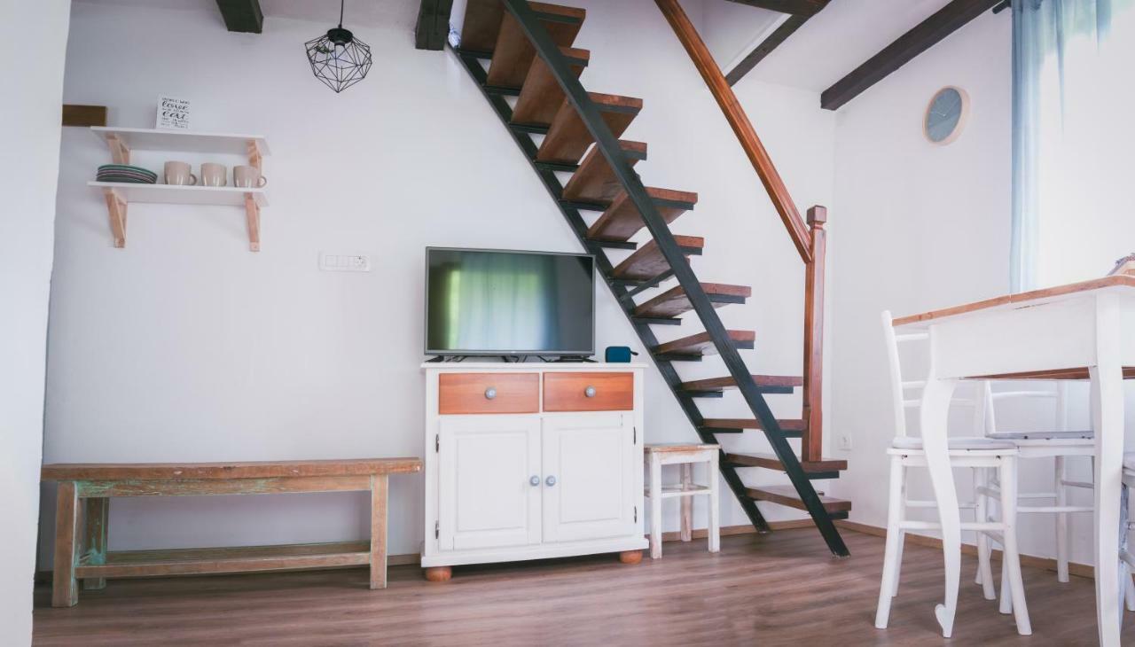 Naturalina Holiday House Gorenja Trebusa Luaran gambar